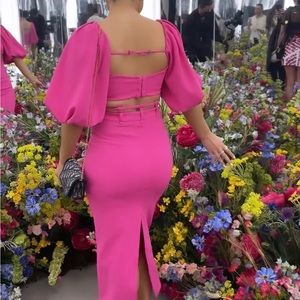 new unused pink set size M and S in perfect condition